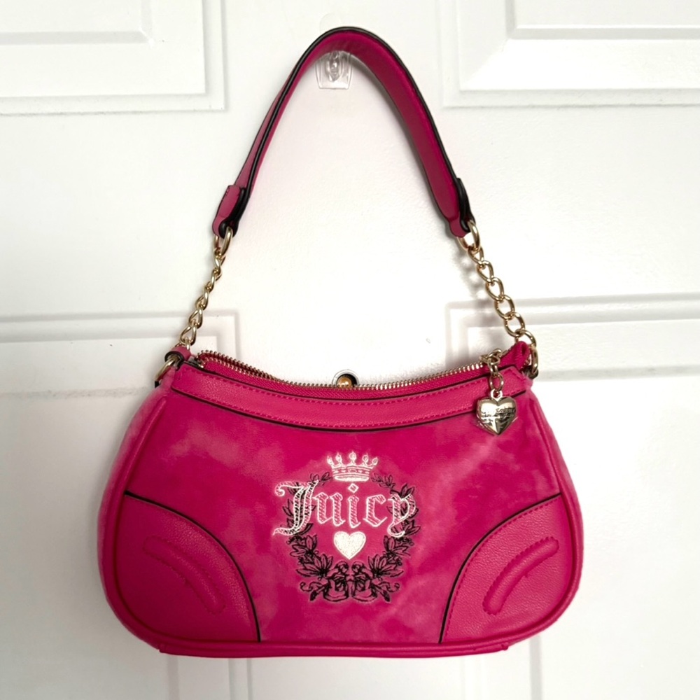 Juicy Couture Free Love Heritage Shoulder Bag in Pink💗